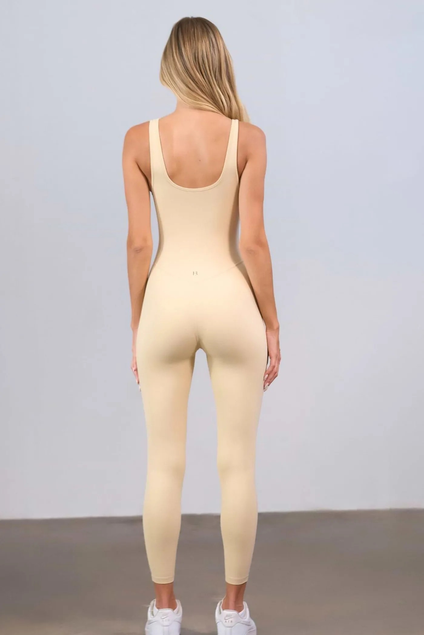 Mell Beige - Onesie*Bananhot Fashion
