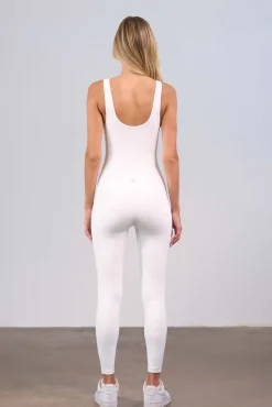 Mell White - Onesie*Bananhot Shop