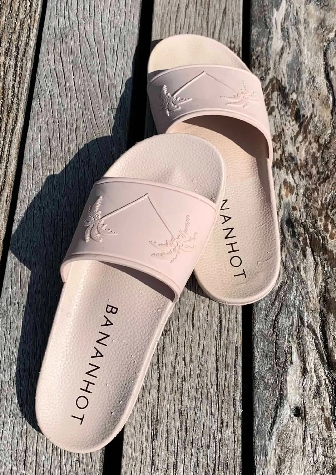 Slides - Ivory*Bananhot Clearance