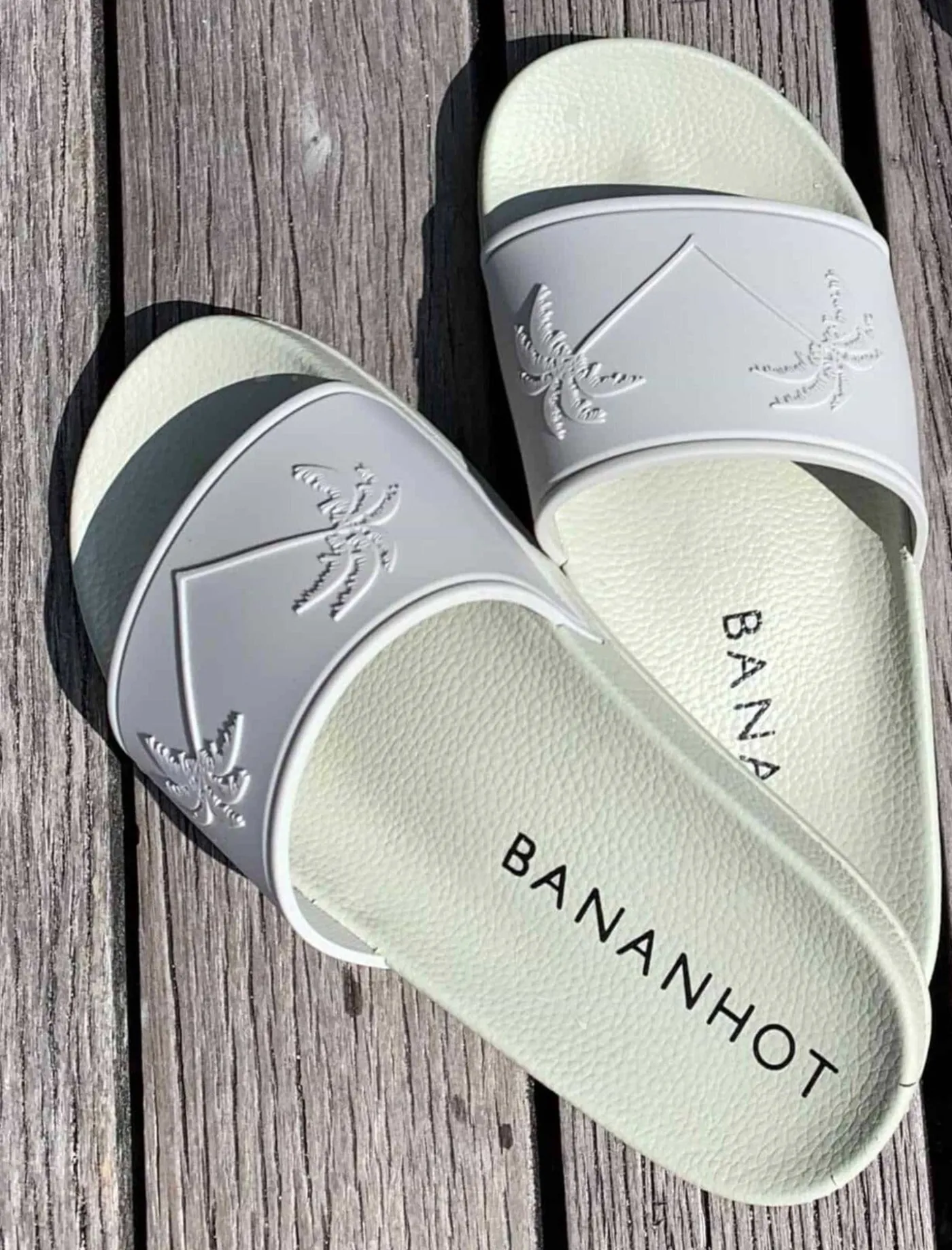 Slides - Sand*Bananhot Store